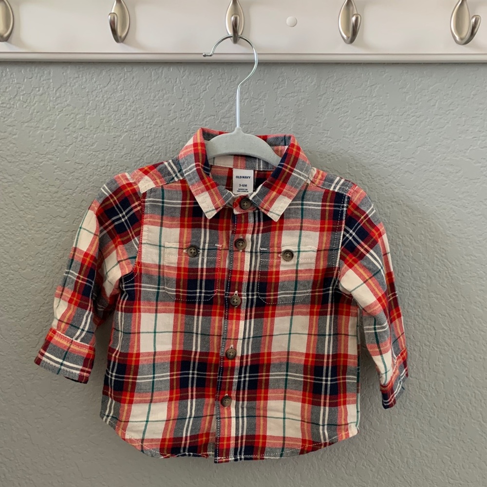Old Navy long Sleeved Button Down Flannel 3/6 M